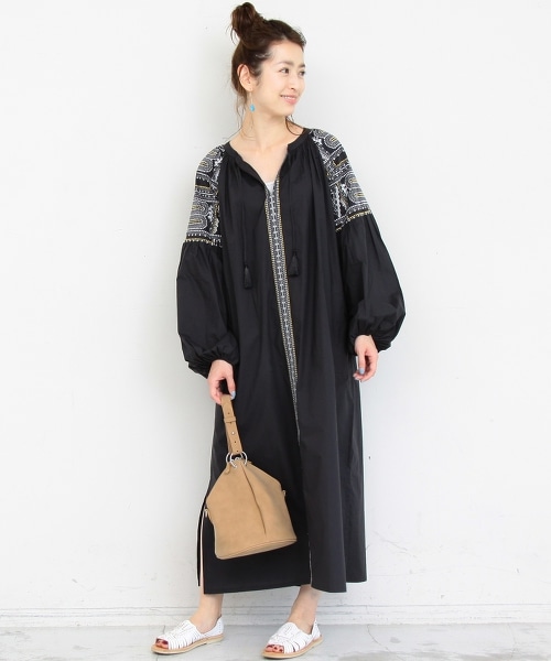 <ne Quittez pas>∴ 金色刺繡洋裝