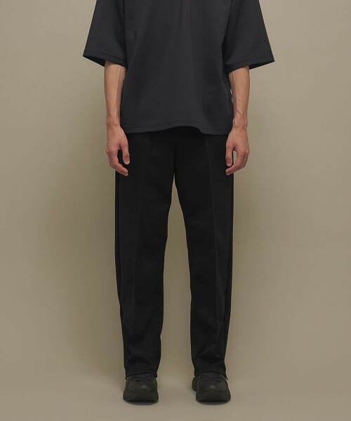 ＜UNDER ARMOUR ｜ UNITED ARROWS＞ RUSH 羅馬布衛衣直筒喇叭褲 日本製