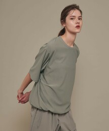 ＜UNDER ARMOUR ｜ UNITED ARROWS＞短袖圓領T恤
