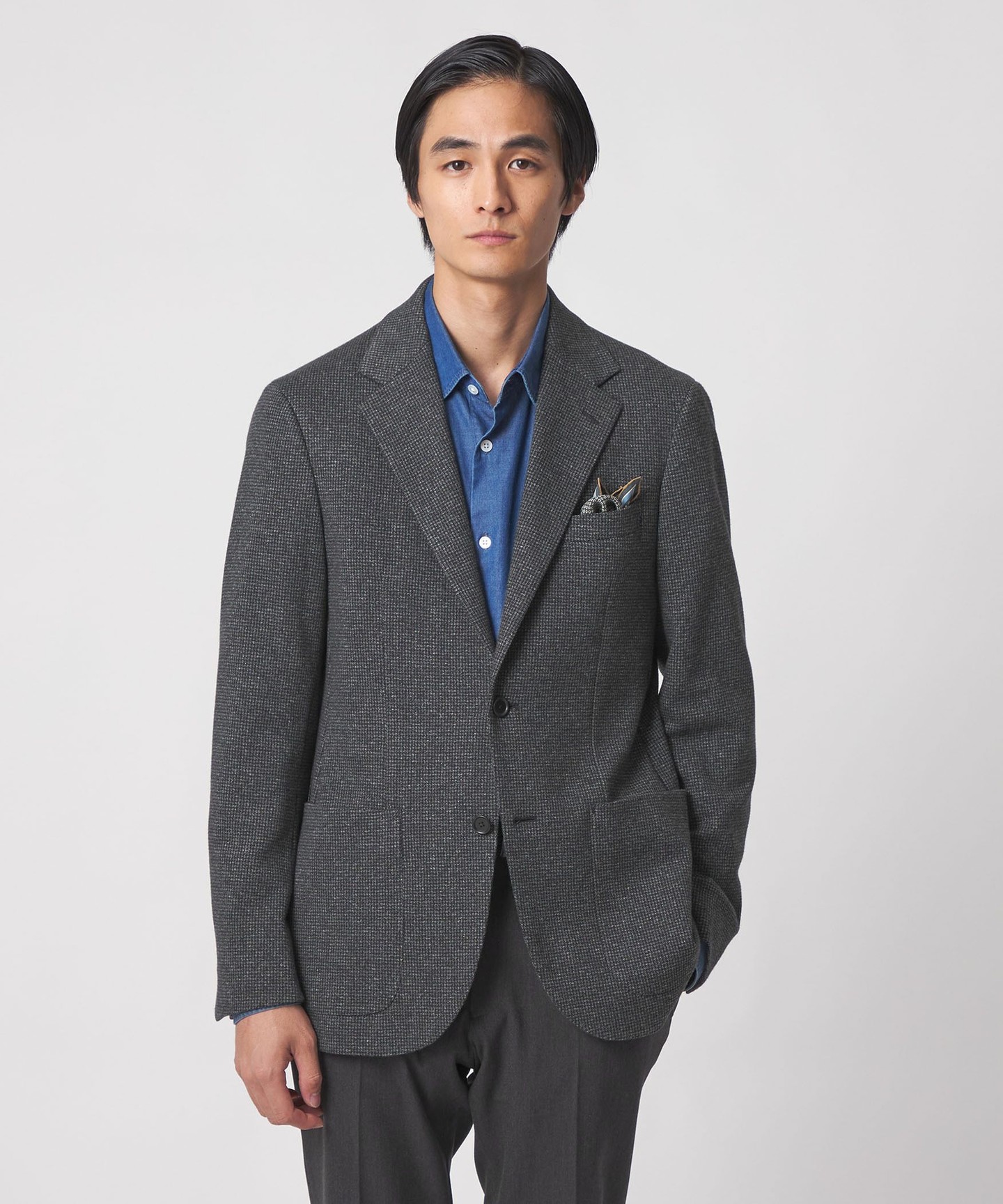 DK.GRAY