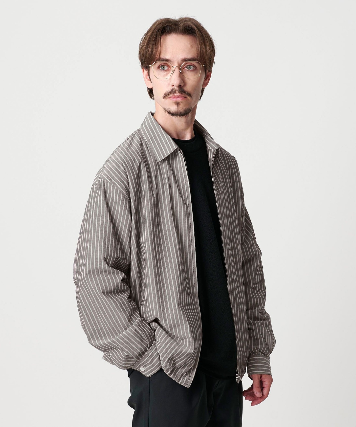 DK.GRAY