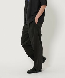 輕盈尼龍2打摺輕便褲