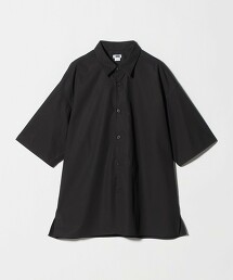 ＜H＞防潑水方形剪裁短袖襯衫