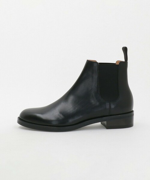 側邊鬆緊靴 Vibram