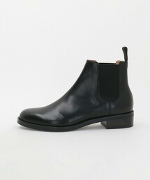 側邊鬆緊靴 Vibram