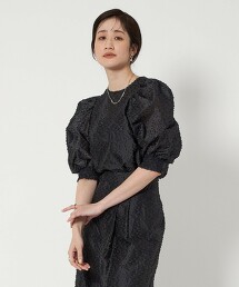 剪織緹花泡泡袖罩衫