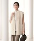 OFF WHITE 169cm B82 W57 H84