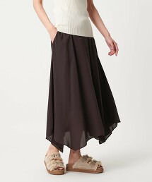 不規則下擺傘狀裙