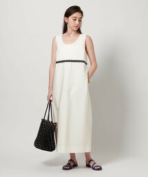 飾邊U領洋裝 日本製