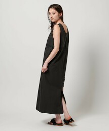 飾邊U領洋裝 日本製