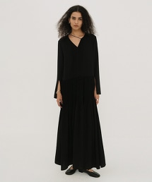 TW CLANE PINTUCK LOOSE ONEPIECE 斜裁寬鬆洋裝
