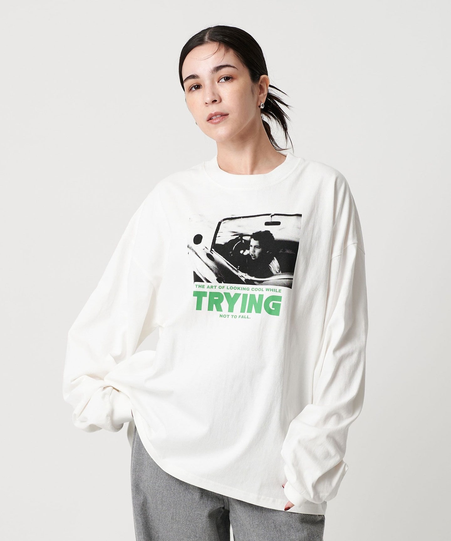 OFF WHITE