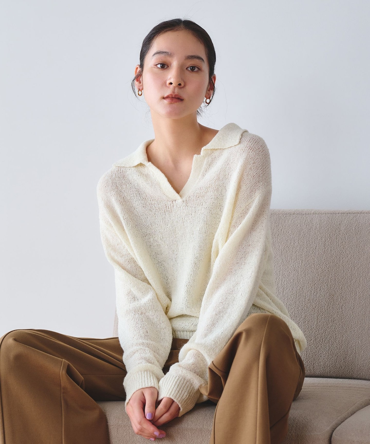 OFF WHITE