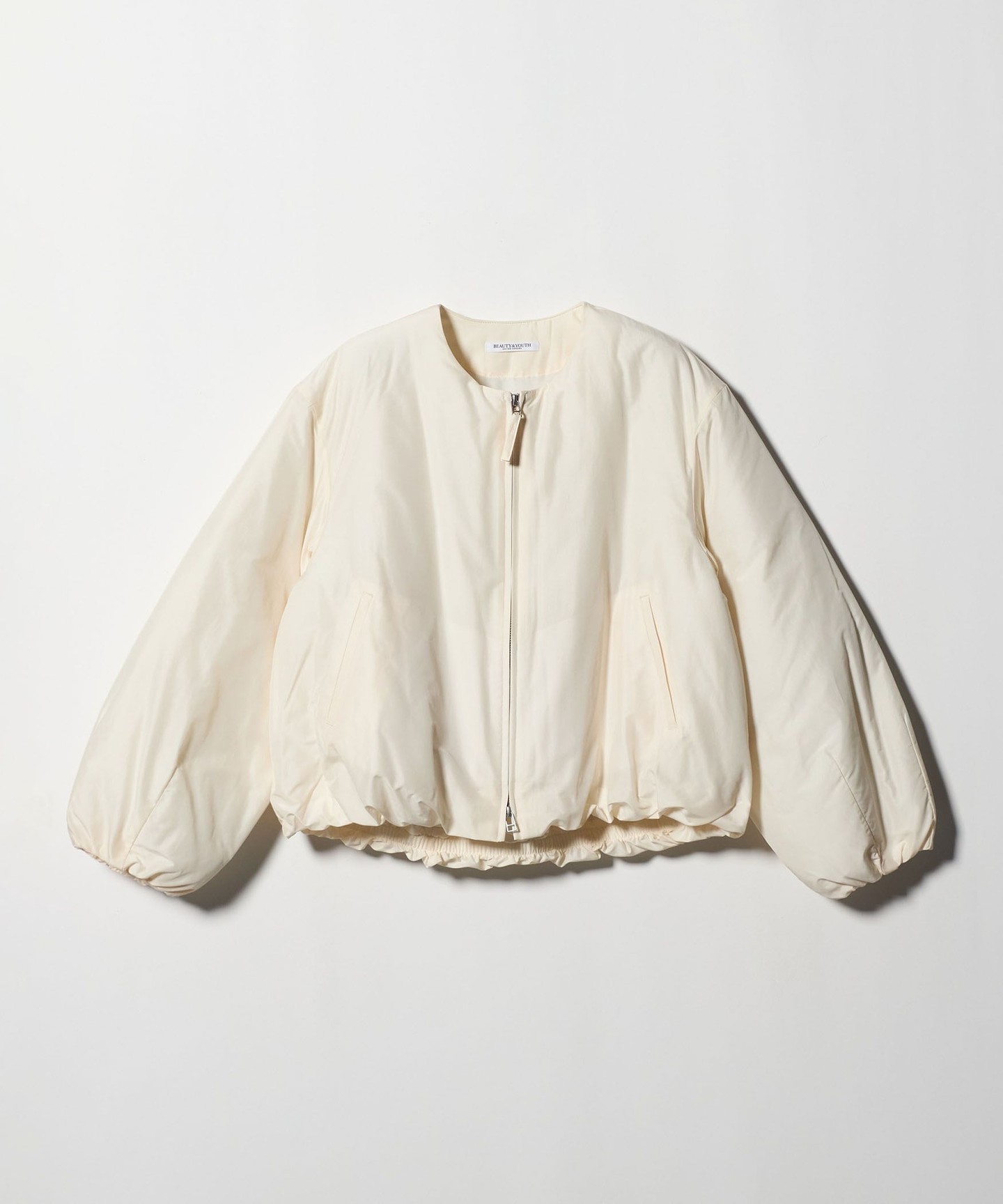 OFF WHITE