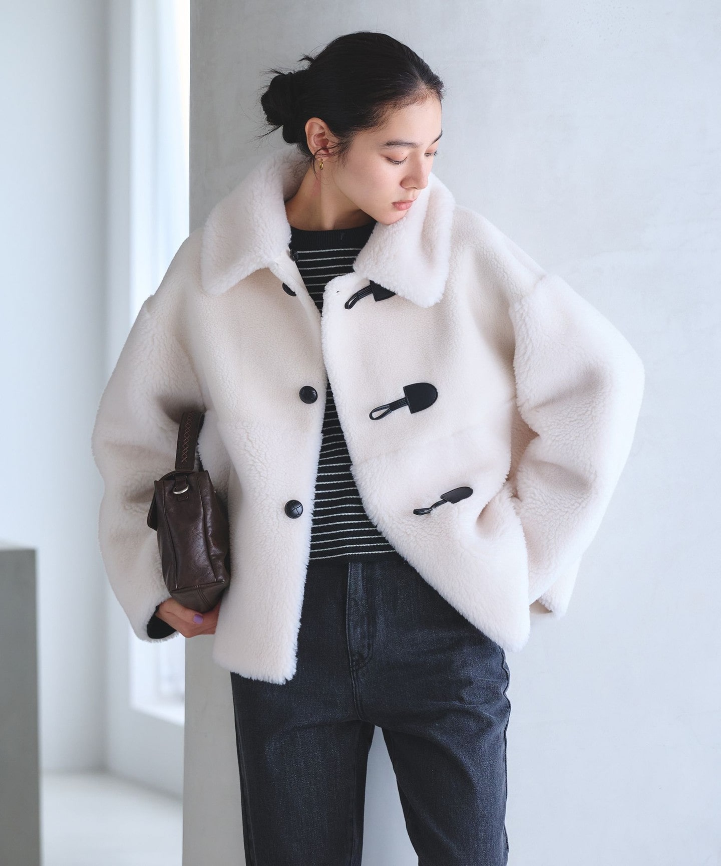 OFF WHITE