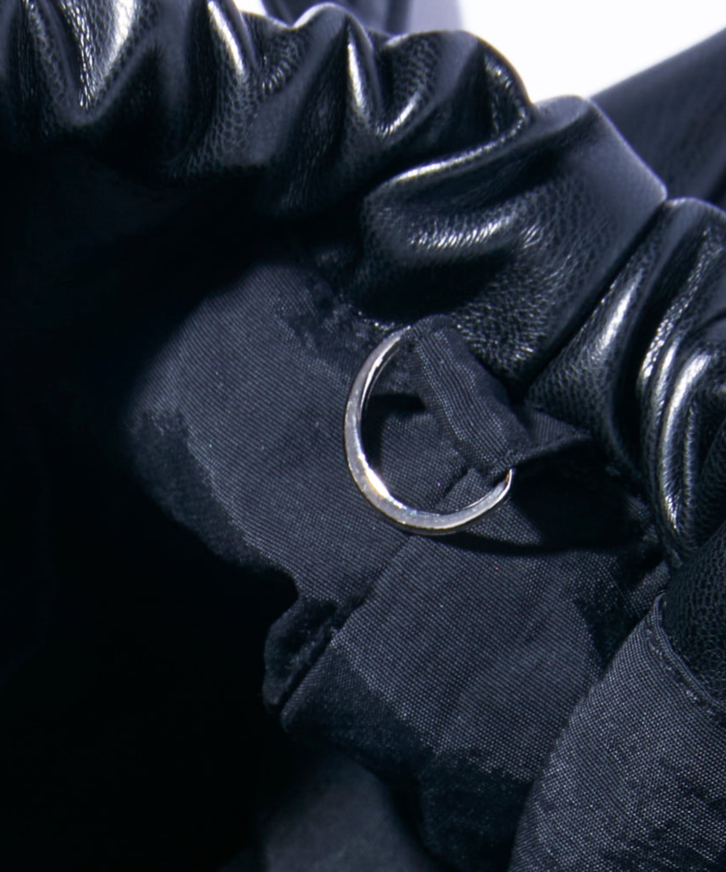 TW IRIS47 SWING BAG 搖曳手提包｜UNITED ARROWS｜UNITED ARROWS LTD 
