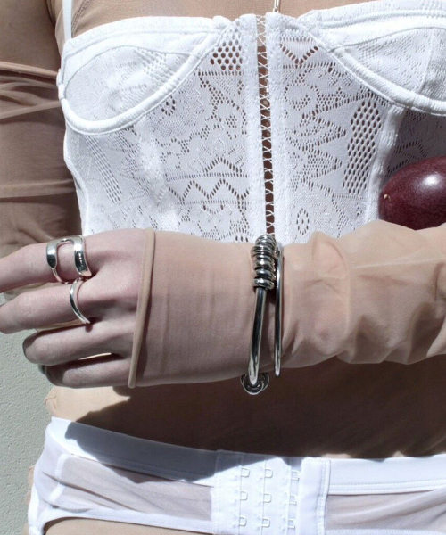 TW SOIERIE COIL BANGLE 手環