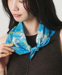 花朵方巾