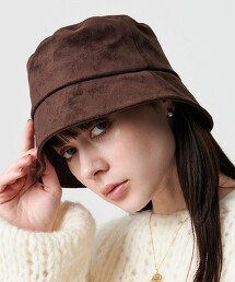 仿麂皮漁夫帽