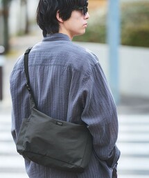 【特別訂製】＜STANDARD SUPPLY＞三角鐵單肩包