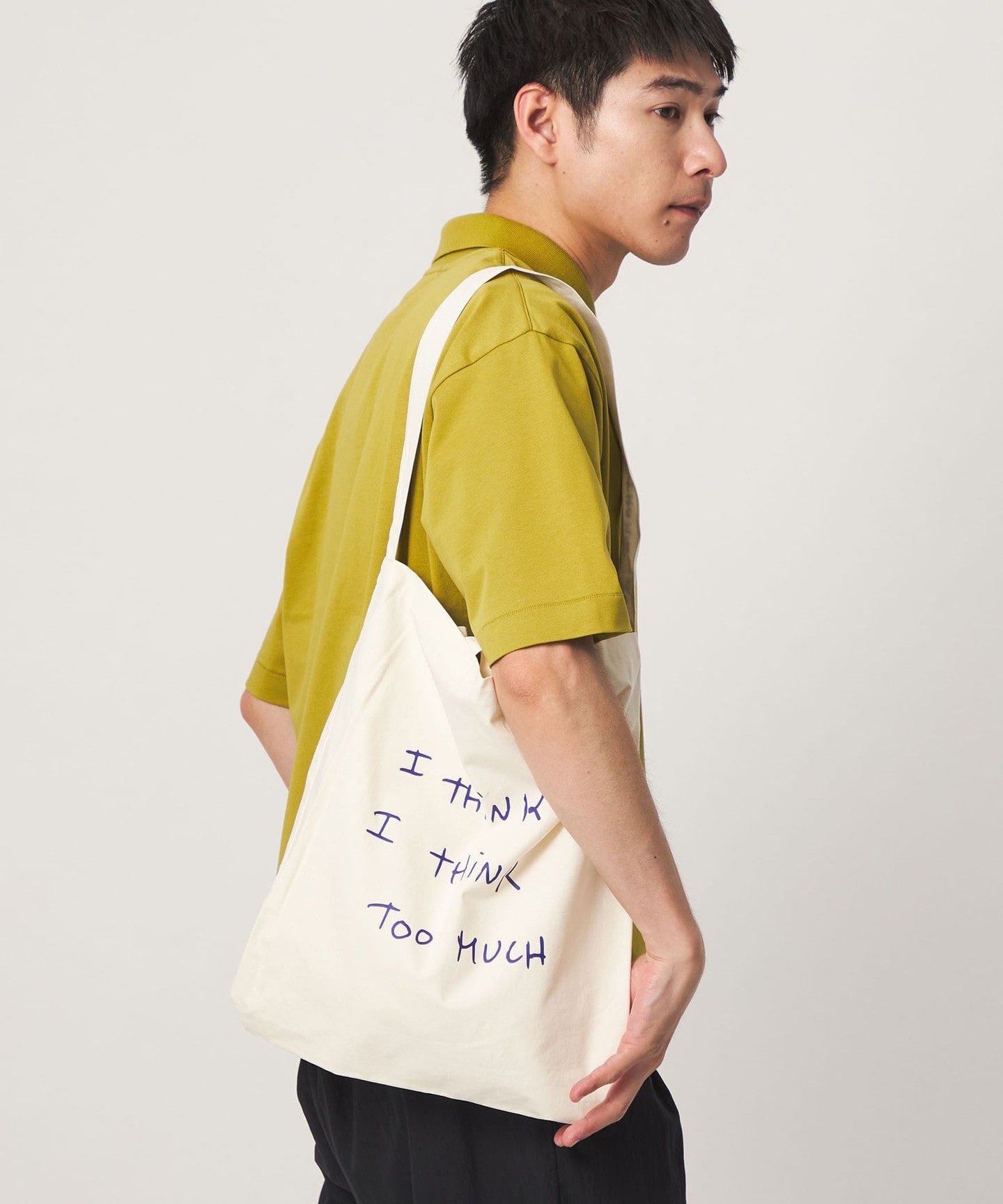 OFF WHITE