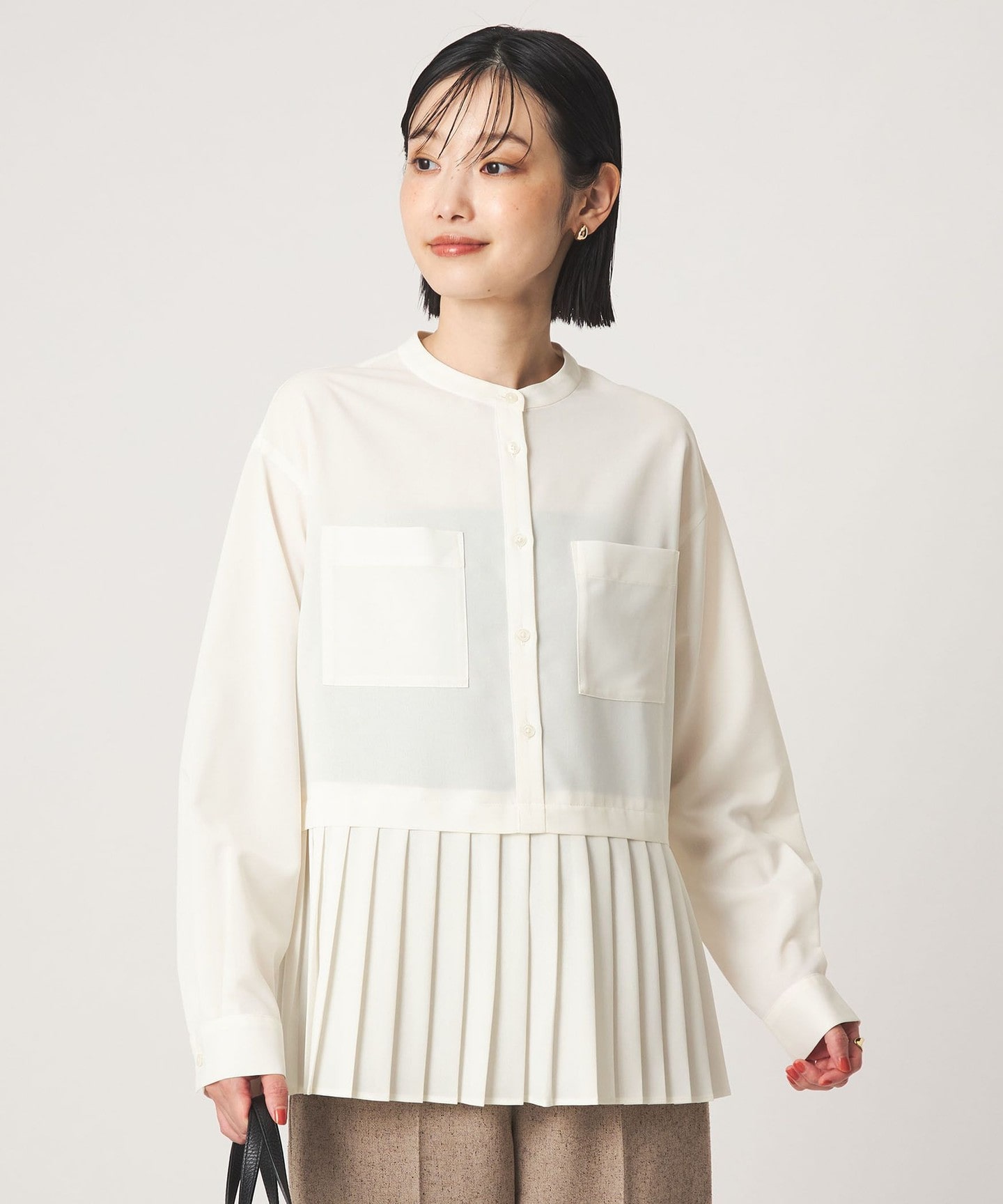 OFF WHITE
