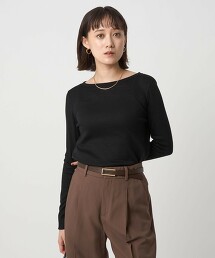 羊毛彈性針織圓領上衣 