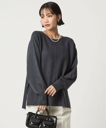 羊毛平滑寬版針織上衣  