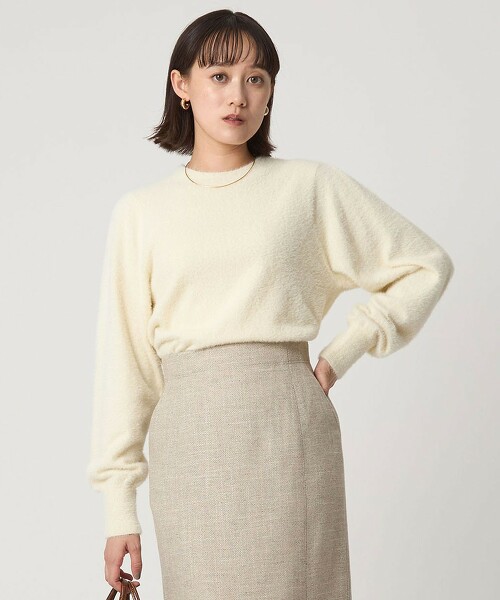 蓬鬆羽毛長袖針織上衣