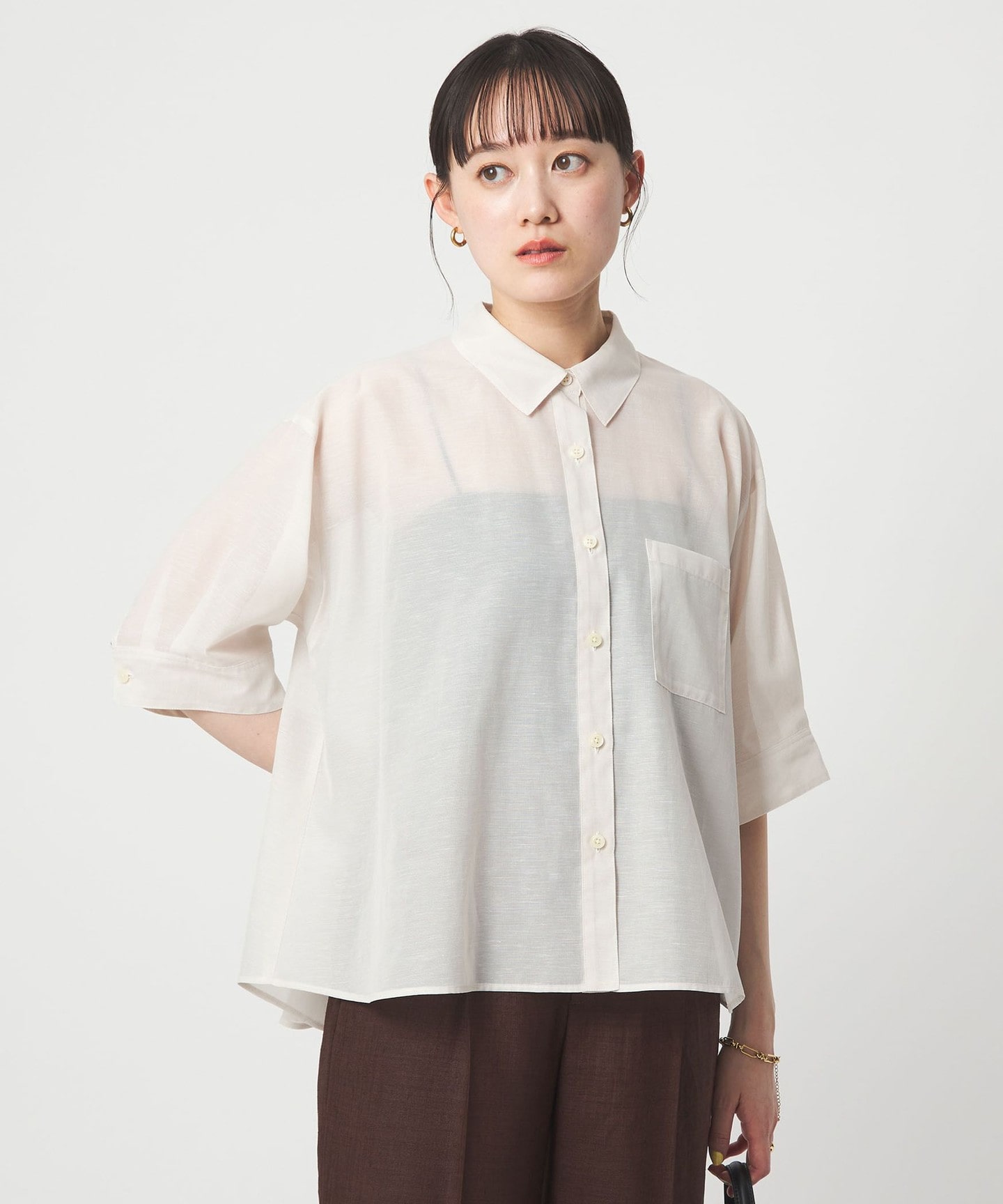 OFF WHITE
