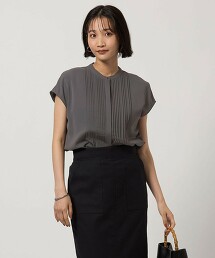細褶法式袖罩衫