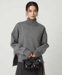 瓦楞羅紋高領上衣