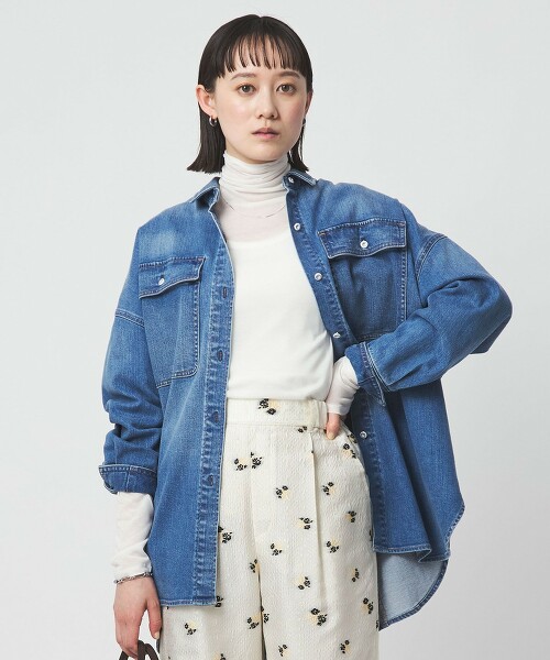 Lady 透膚高領上衣