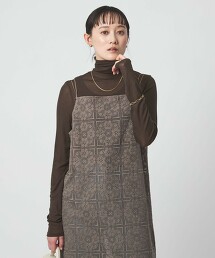 Lady 透膚高領上衣