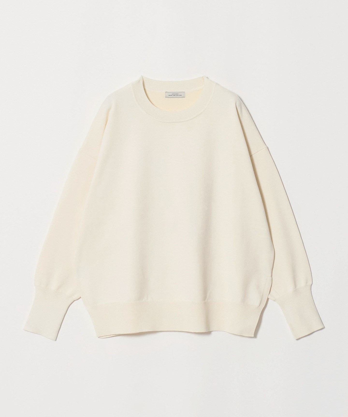 OFF WHITE