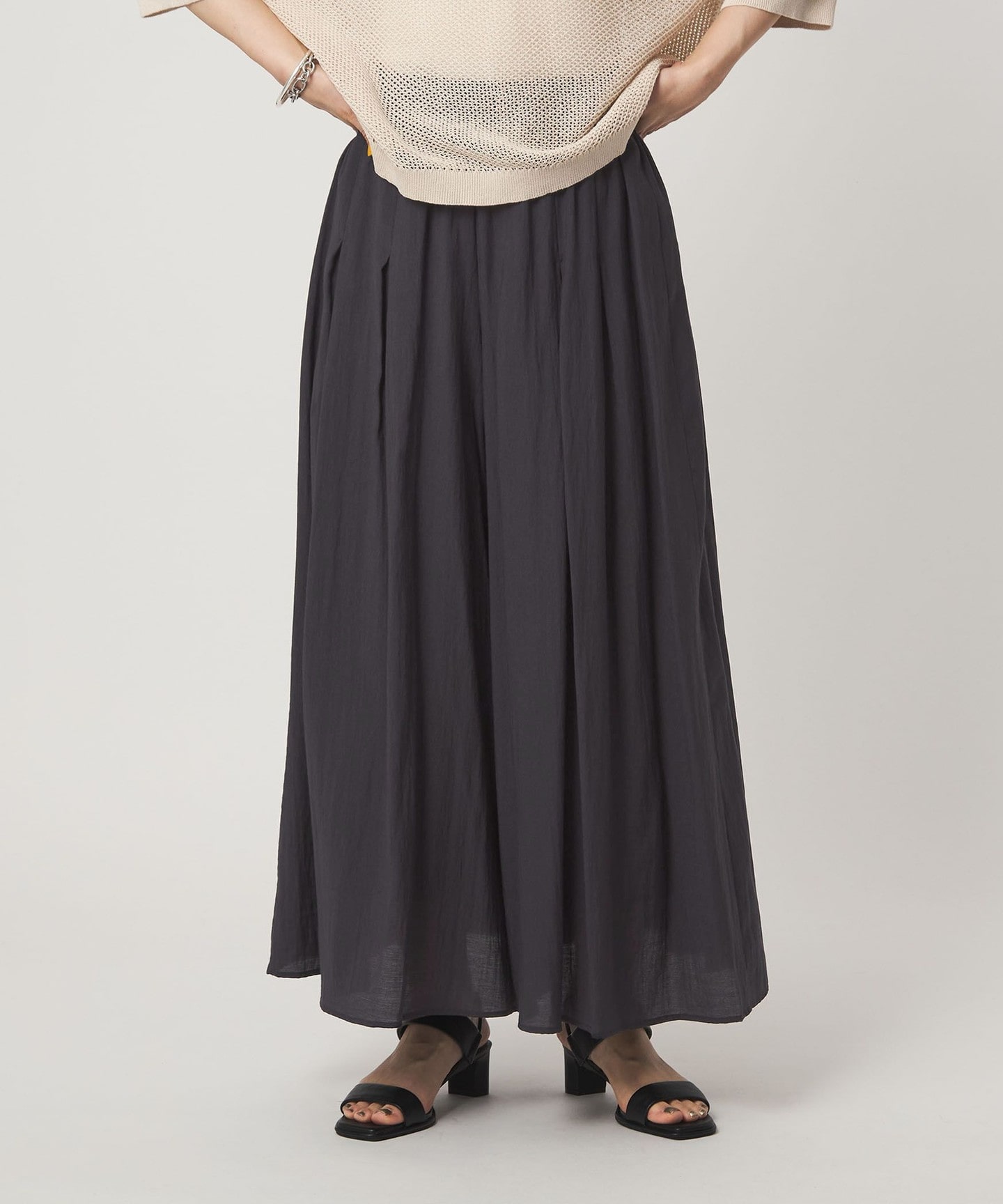 DK.GRAY