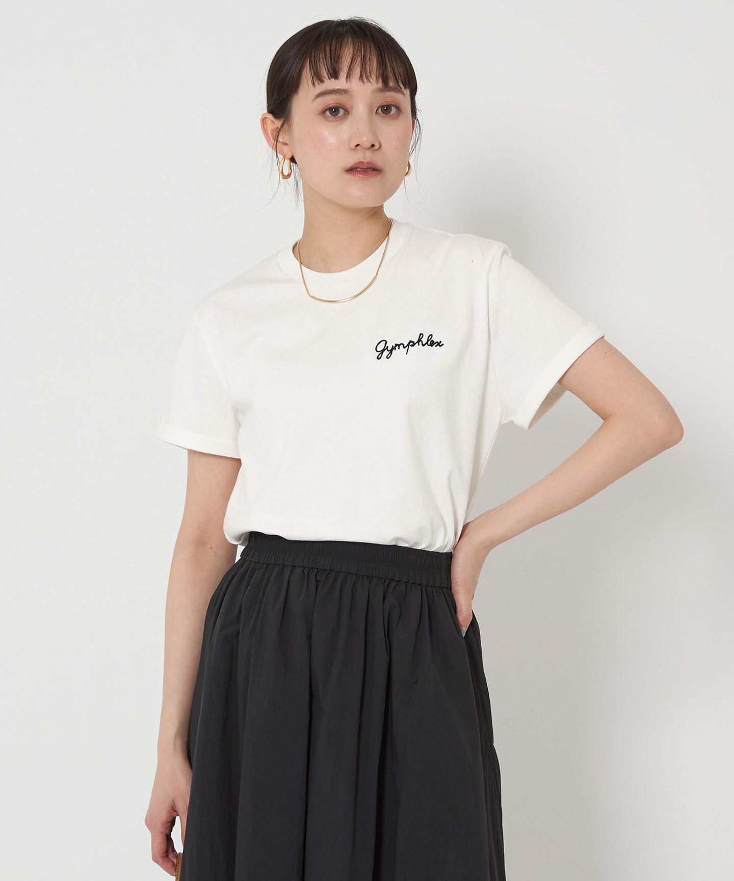 OFF WHITE