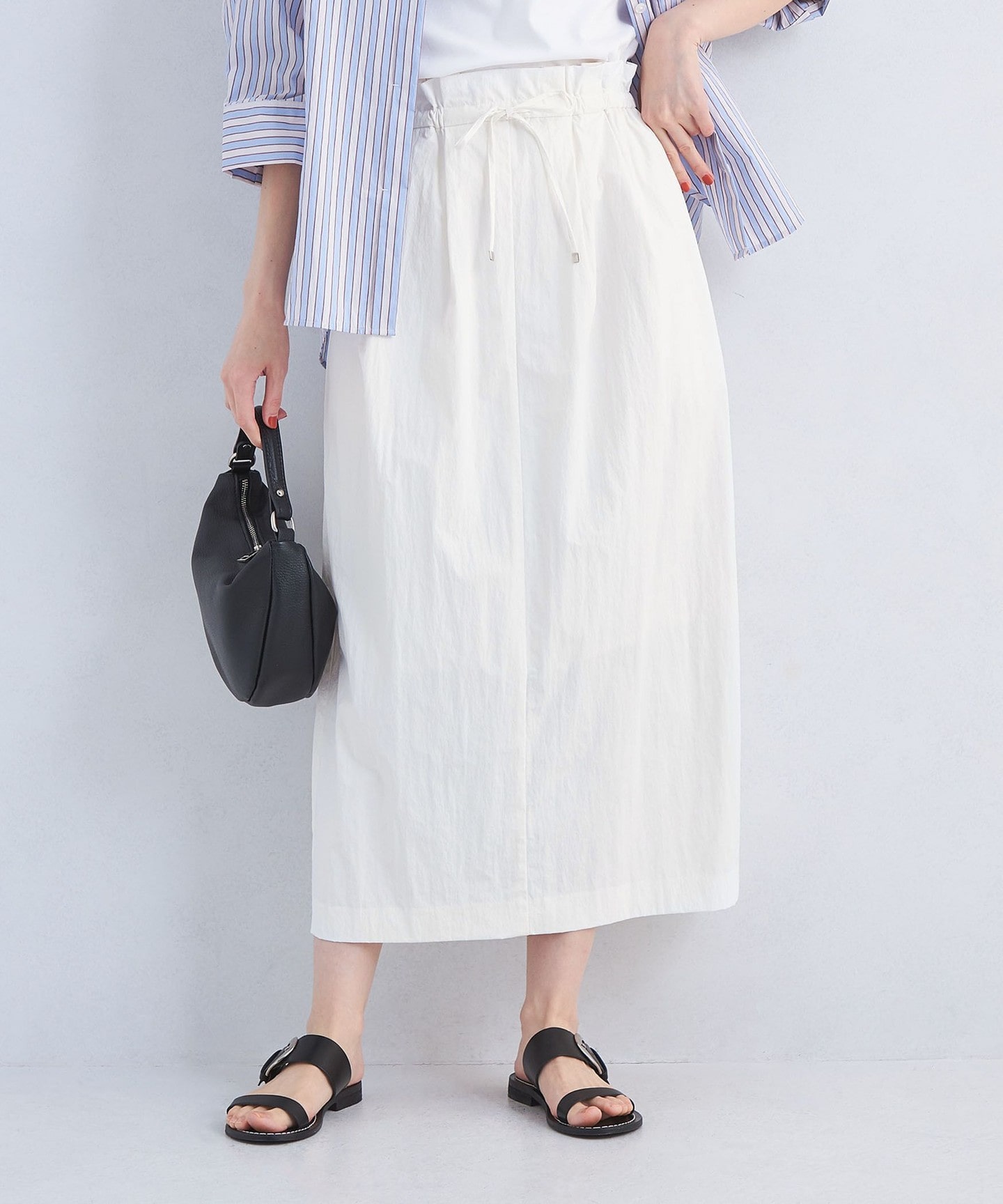 OFF WHITE