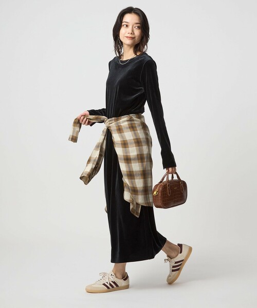 天鵝絨洋裝