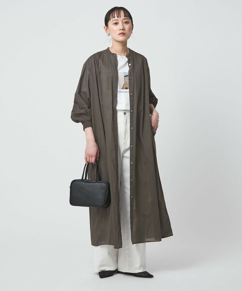 抓皺素色襯衫洋裝