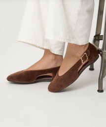 側邊扣環平底鞋