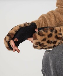 ＜VINCENT PRADIER＞仿皮草手套