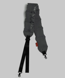 TW GLR Topologie Puffer Strap 絎縫背帶