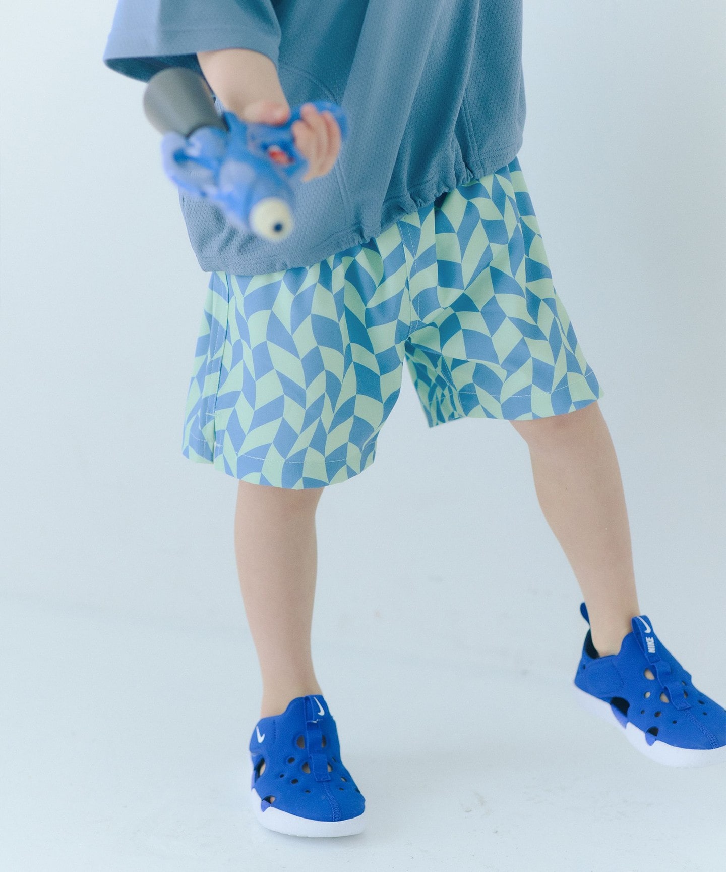 LT.BLUE