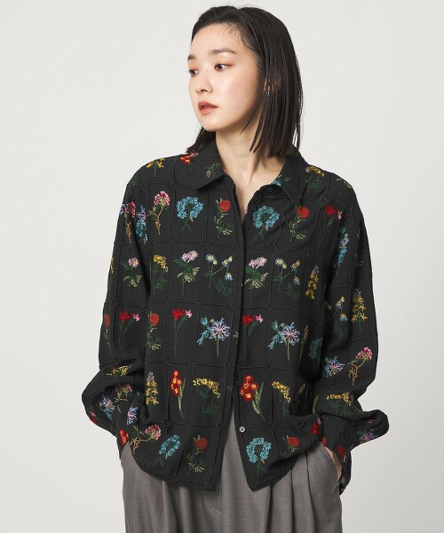 ＜CITEN＞格狀花朵刺繡襯衫