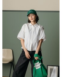 ＜CITEN＞蓬鬆五分袖短版襯衫