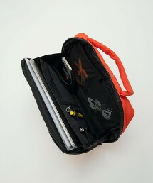 ＜CITEN＞多隔層PC筆電包