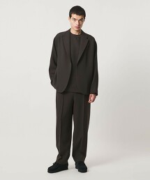 ＜D.O UNITED ARROWS BY DAISUKE OBANA＞＋10 打褶壓線休閒長褲