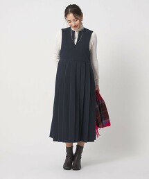 ＜A DAY IN THE LIFE＞針織厚呢打摺開口領洋裝