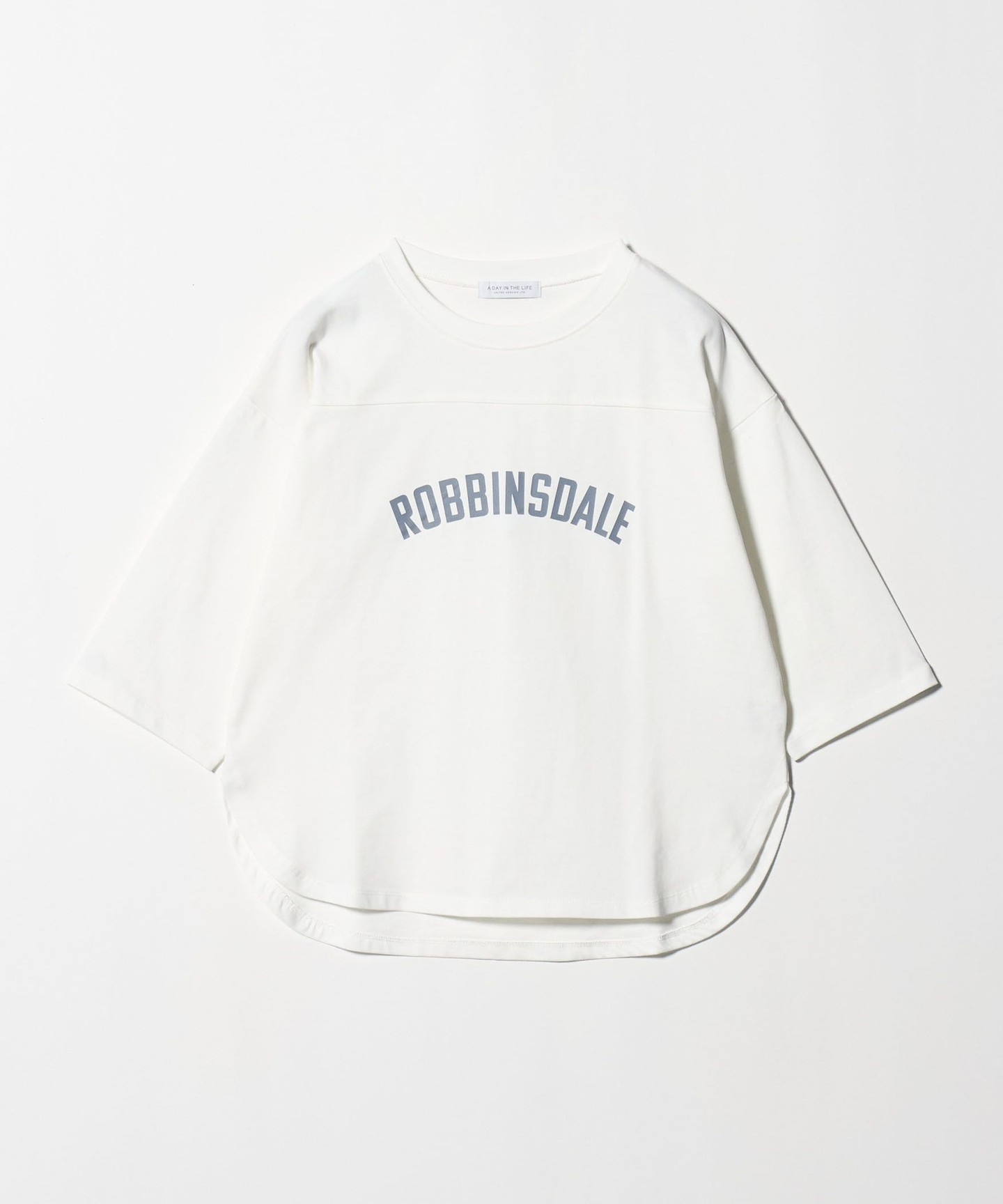 OFF WHITE